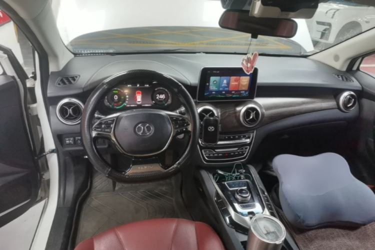 Used BAIC Beijing EU5 2018 R500 Smart Wind Edition Steering Wheel
