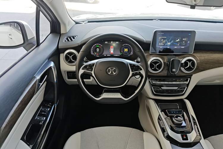 Used BAIC Beijing EU5 2018 R500 Smart Wind Edition Steering Wheel
