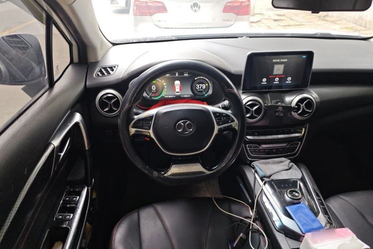 Used BAIC Beijing EU5 2018 R500 Smart Wind Edition Steering Wheel