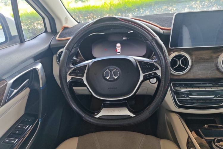 Used BAIC Beijing EU5 2018 R500 Smart Wind Edition Steering Wheel