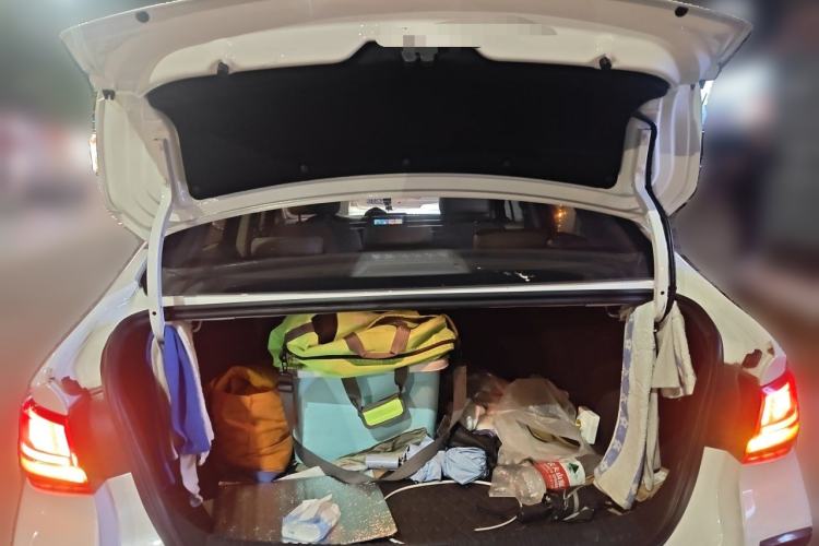 Used BAIC Beijing EU5 2018 R500 Smart Wind Edition Trunk
