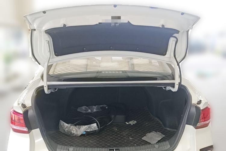 Used BAIC Beijing EU5 2018 R500 Smart Wind Edition Trunk