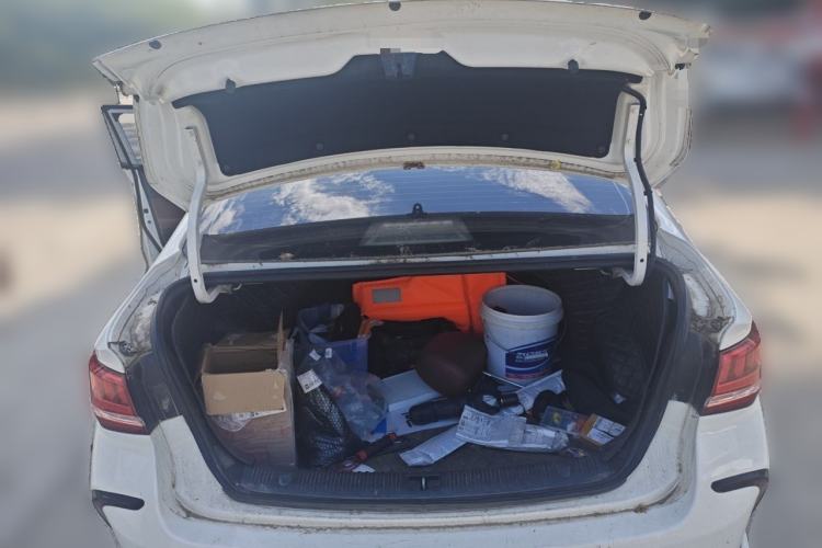 Used BAIC Beijing EU5 2018 R500 Smart Wind Edition Trunk