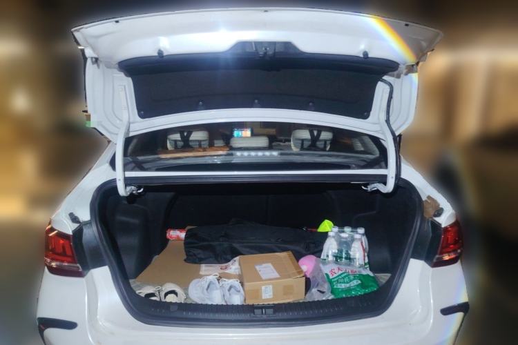Used BAIC Beijing EU5 2018 R500 Smart Edition Trunk