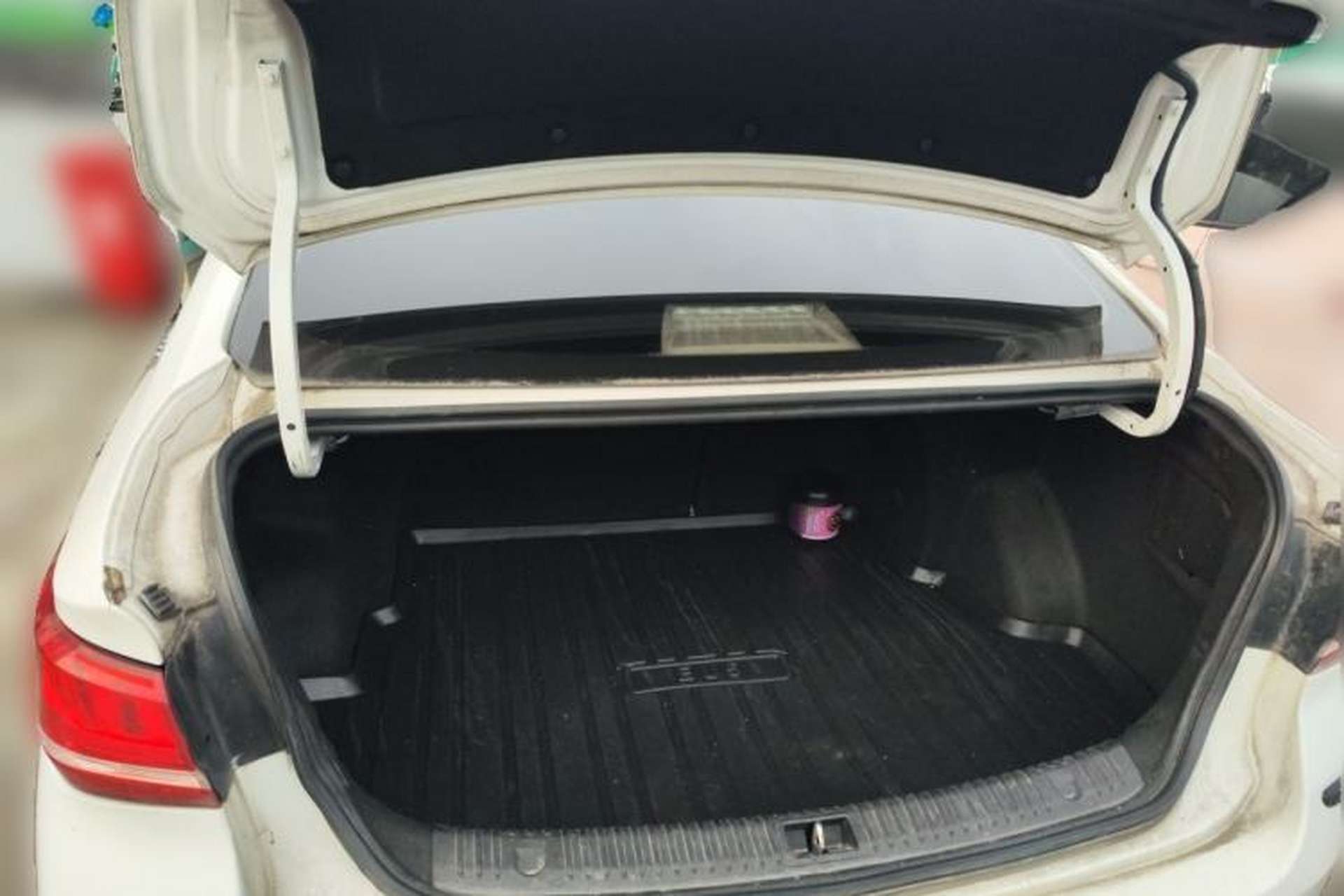 Used BAIC Beijing EU5 2018 R500 Smart Wind Edition Trunk