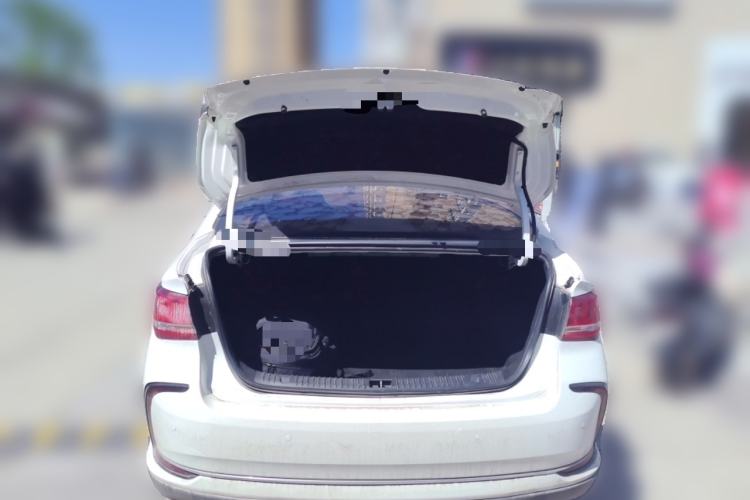 Used BAIC Beijing EU5 2018 R550 Smart Trend Edition Trunk