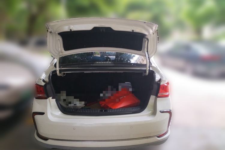Used BAIC Beijing EU5 2018 R500 Smart Edition Trunk