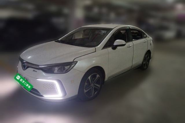 Used BAIC Beijing EU5 2018 R500 Smart Wind Edition