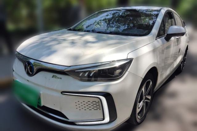 Used BAIC Beijing EU5 2018 R500 Smart Edition