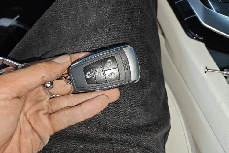 Used BAIC Beijing EU5 2018 R500 Smart Wind Edition Vehicle Key