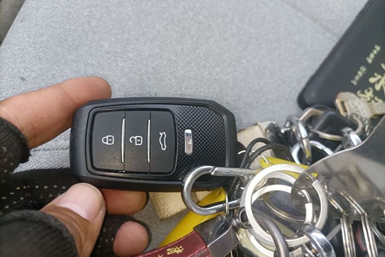 Used BAIC Beijing EU5 2018 R500 Smart Wind Edition Vehicle Key