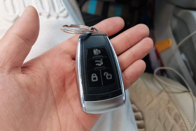 Used BAIC Beijing EU5 2018 R500 Smart Wind Edition Vehicle Key