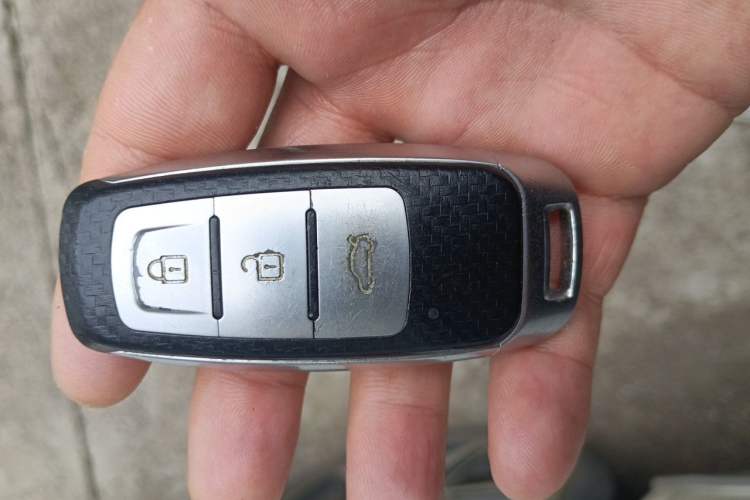 Used BAIC Beijing EU5 2018 R500 Smart Wind Edition Vehicle Key