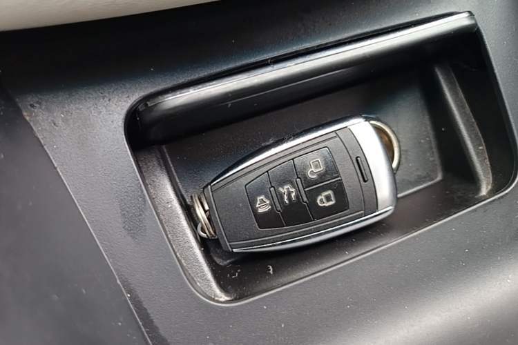 Used BAIC Beijing EU5 2018 R500 Smart Wind Edition Vehicle Key