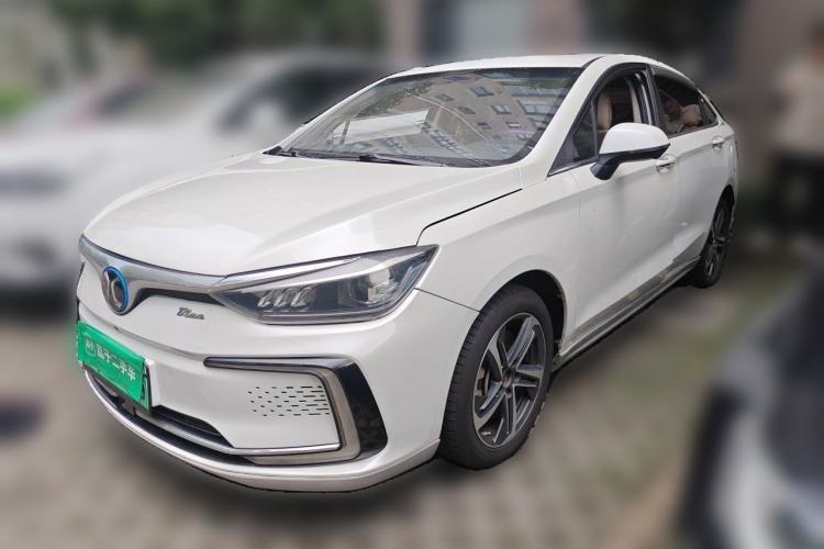 Used BAIC Beijing EU5 2018 R500 Smart Wind Edition Guazi used car, China used car export, Used car for sale, Used  cars, Cheapest cars for sale