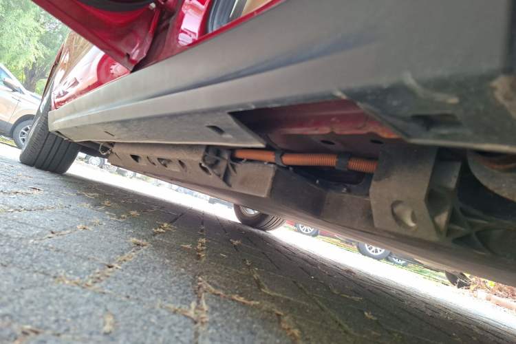 Used BAIC Beijing EU5 2019 R600 Smart Fashion Edition Chassis Rear Left