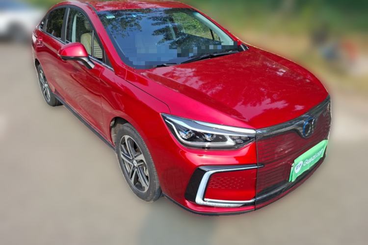 Used BAIC Beijing EU5 2019 R600 Smart Fashion Edition Front Right 45 Deg