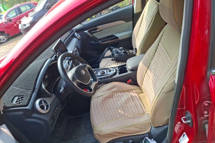 Used BAIC Beijing EU5 2019 R600 Smart Fashion Edition Left Front Seat