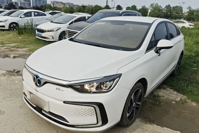 Used BAIC Beijing EU5 2019 R500 Smart Wind Edition