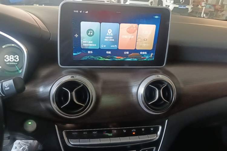 Used BAIC Beijing EU5 2019 R500 Smart Wind Edition Audio And AC Panel
