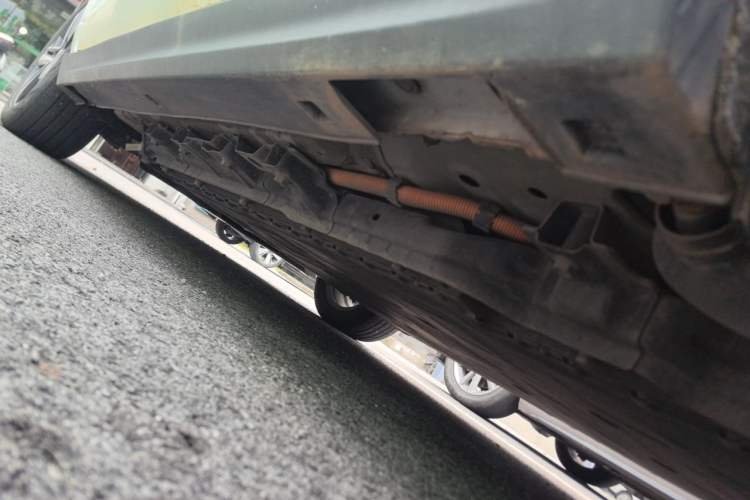 Used BAIC Beijing EU5 2019 R500 Smart Wind Edition Chassis Rear Left
