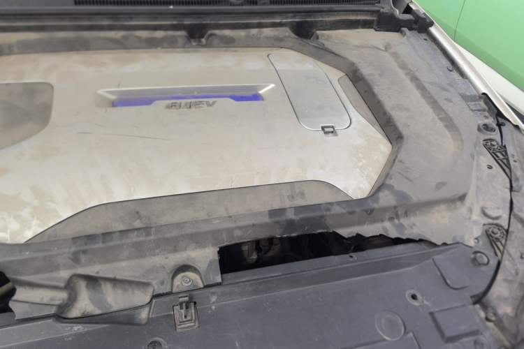 Used BAIC Beijing EU5 2019 R500 Smart Wind Edition Engine Bay Left