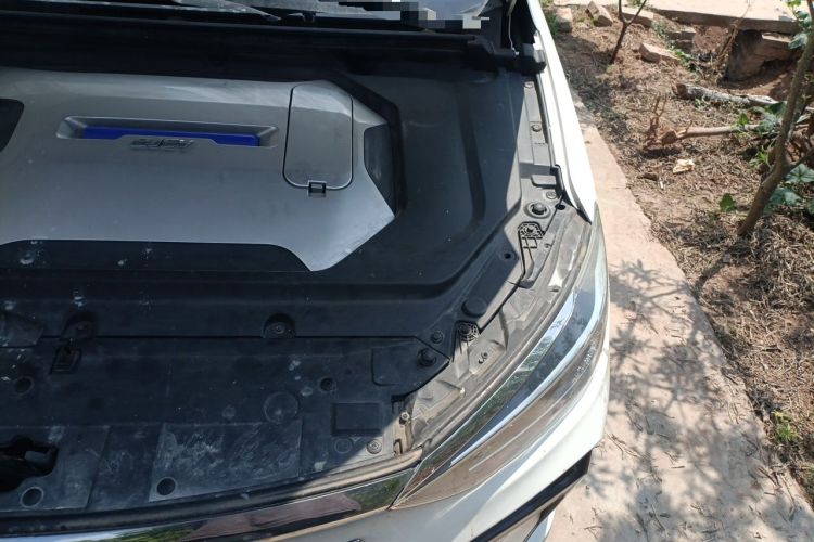 Used BAIC Beijing EU5 2019 R500 Smart Wind Edition Engine Bay Left