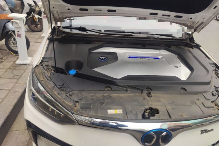 Used BAIC Beijing EU5 2019 R500 Smart Wind Edition Engine Bay Right