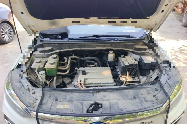 Used BAIC Beijing EU5 2019 R500 Smart Wind Edition Engine Bay