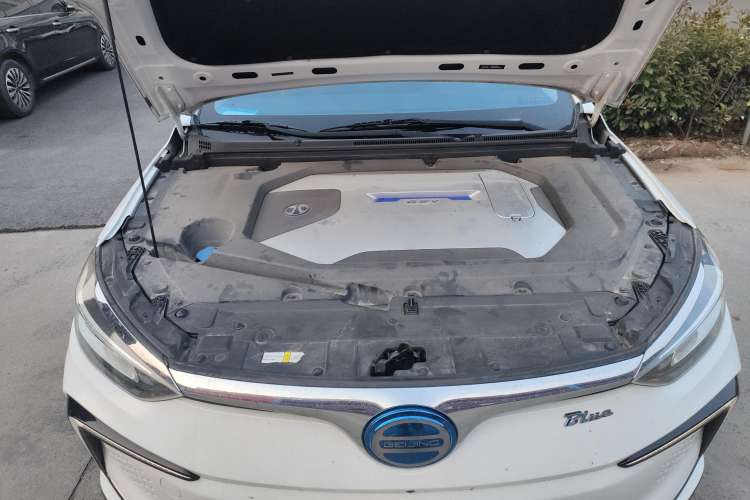 Used BAIC Beijing EU5 2019 R600 Smart Fashion Edition Engine Bay