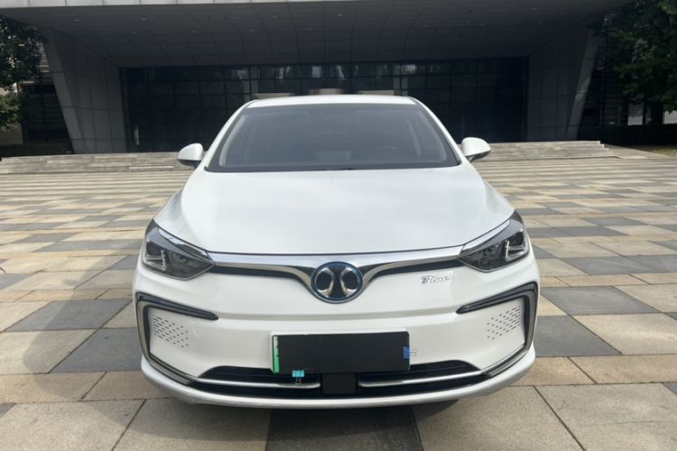 Used BAIC Beijing EU5 2019 R500 Smart Edition Exterior 1