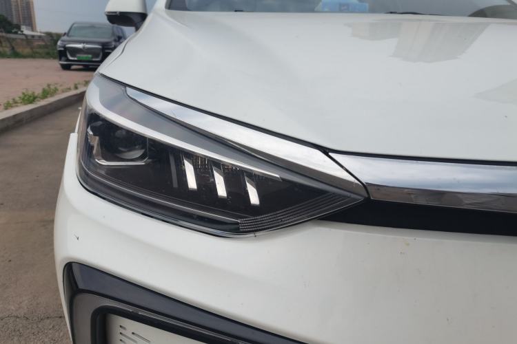 Used BAIC Beijing EU5 2019 R500 Smart Wind Edition Exterior 6