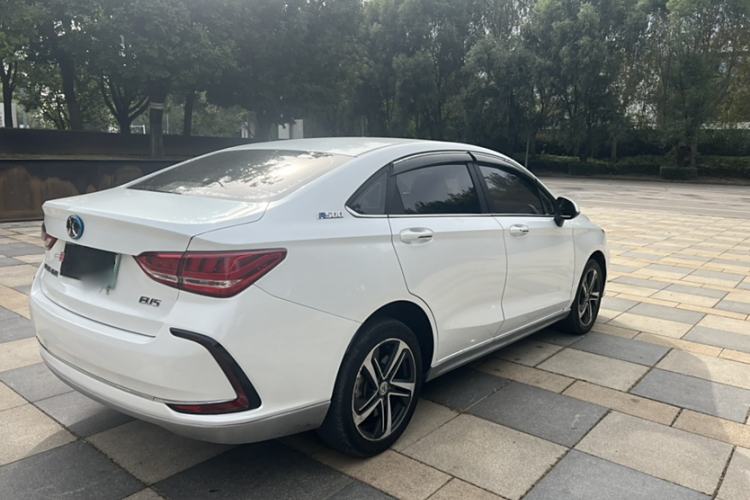 Used BAIC Beijing EU5 2019 R500 Smart Edition Exterior 6