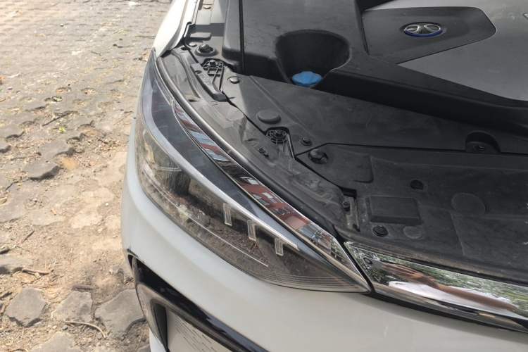 Used BAIC Beijing EU5 2019 R500 Smart Wind Edition Exterior 6