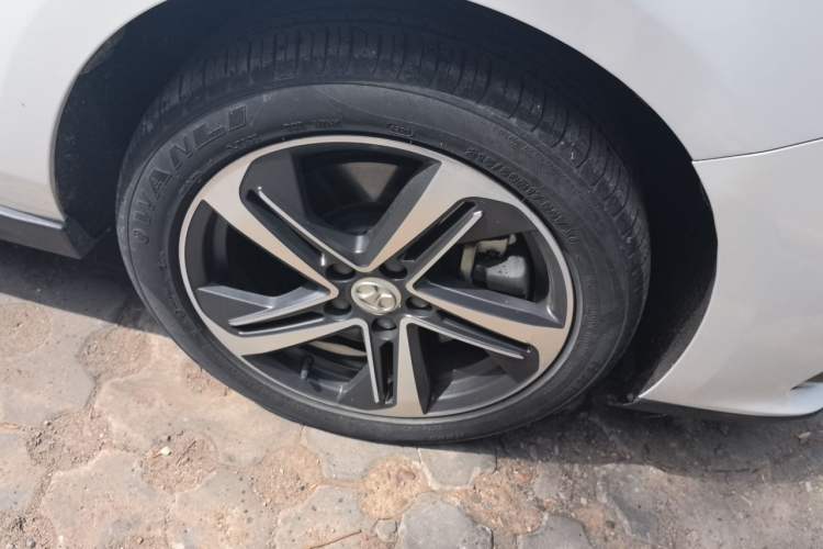 Used BAIC Beijing EU5 2019 R500 Smart Wind Edition Exterior 7