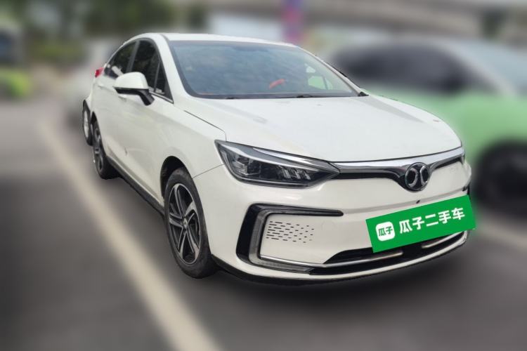 Used BAIC Beijing EU5 2019 R500 Smart Wind Edition Front Right 45 Deg