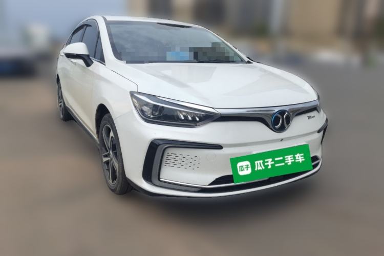 Used BAIC Beijing EU5 2019 R500 Smart Wind Edition Front Right 45 Deg