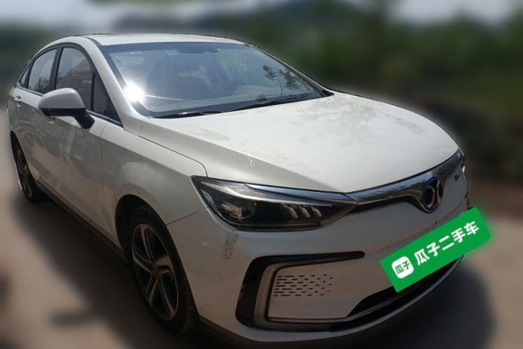 Used BAIC Beijing EU5 2019 R500 Smart Wind Edition Front Right 45 Deg