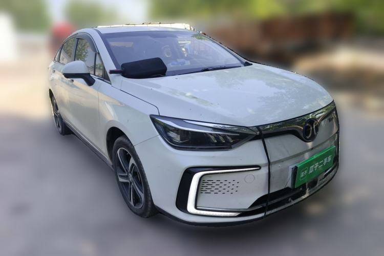 Used BAIC Beijing EU5 2019 R500 Smart Wind Edition Front Right 45 Deg