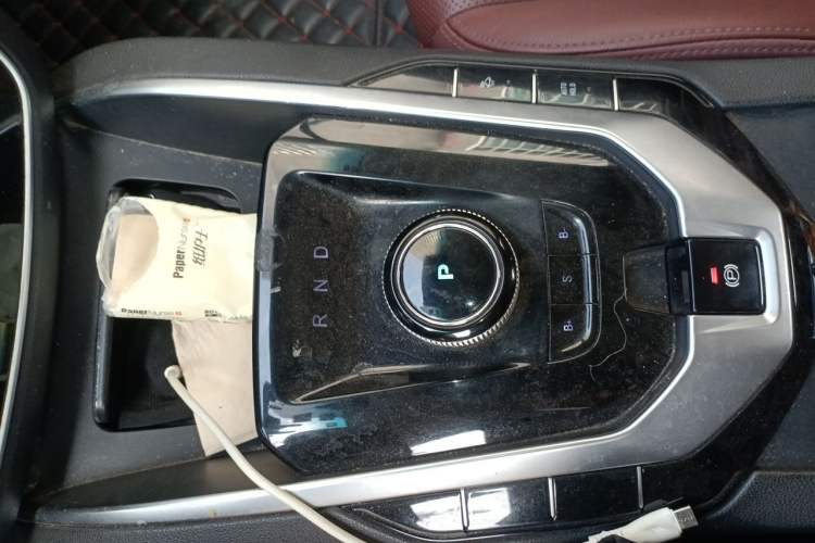 Used BAIC Beijing EU5 2019 R500 Smart Wind Edition Gear Lever