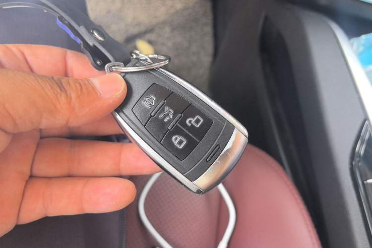 Used BAIC Beijing EU5 2019 R500 Smart Wind Edition Interior 1