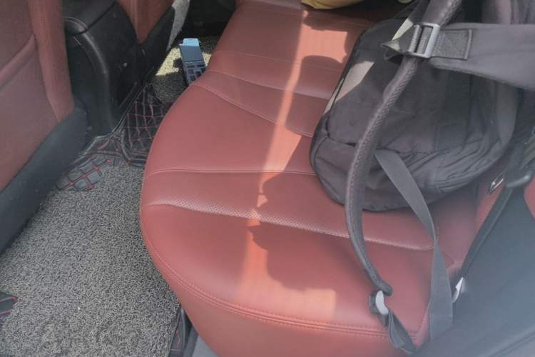 Used BAIC Beijing EU5 2019 R500 Smart Wind Edition Interior 4
