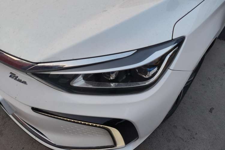 Used BAIC Beijing EU5 2019 R600 Smart Fashion Edition Left Front Headlight