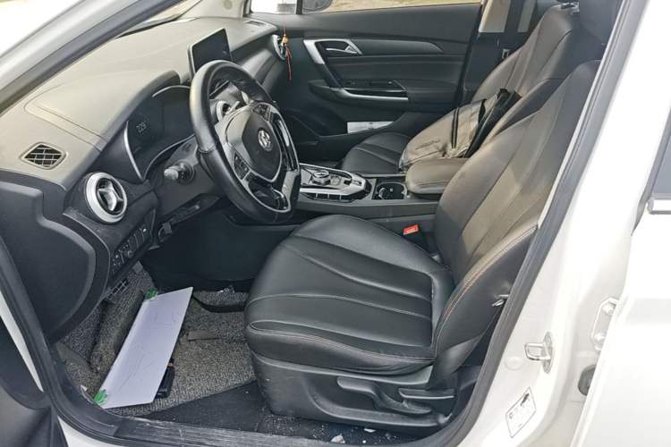 Used BAIC Beijing EU5 2019 R500 Smart Wind Edition Left Front Seat