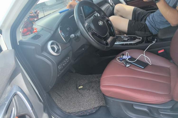 Used BAIC Beijing EU5 2019 R500 Smart Wind Edition Left Front Seat