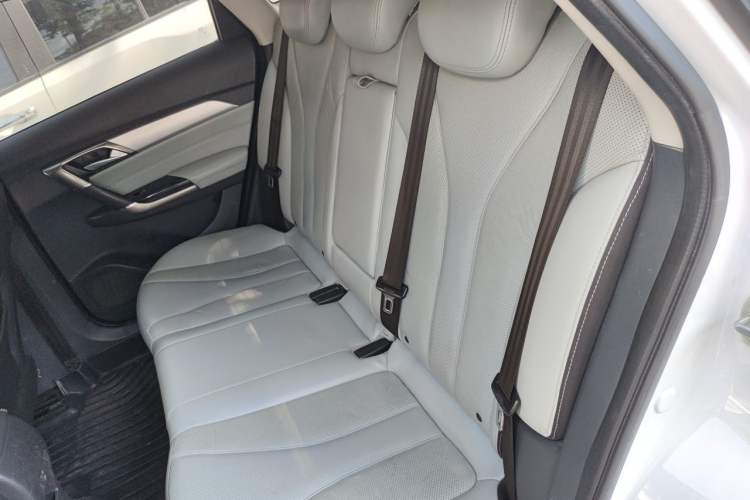 Used BAIC Beijing EU5 2019 R600 Smart Fashion Edition Left Rear Seat