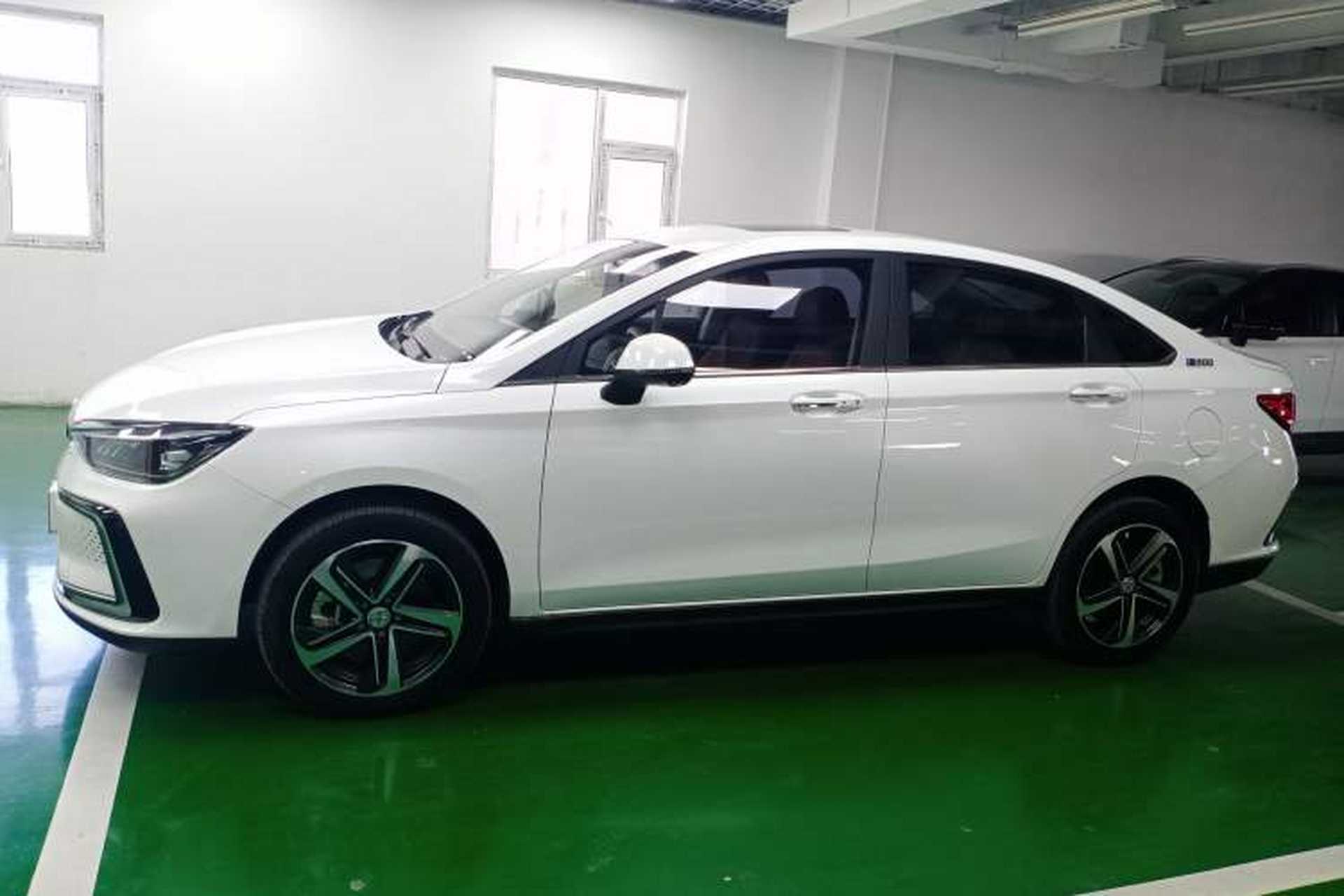 Used BAIC Beijing EU5 2019 R500 Smart Wind Edition Left Side