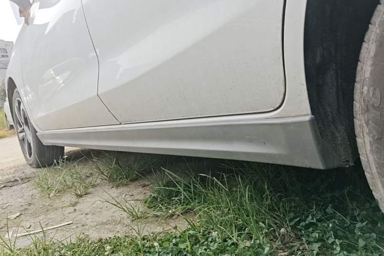 Used BAIC Beijing EU5 2019 R500 Smart Wind Edition Left Side Sill