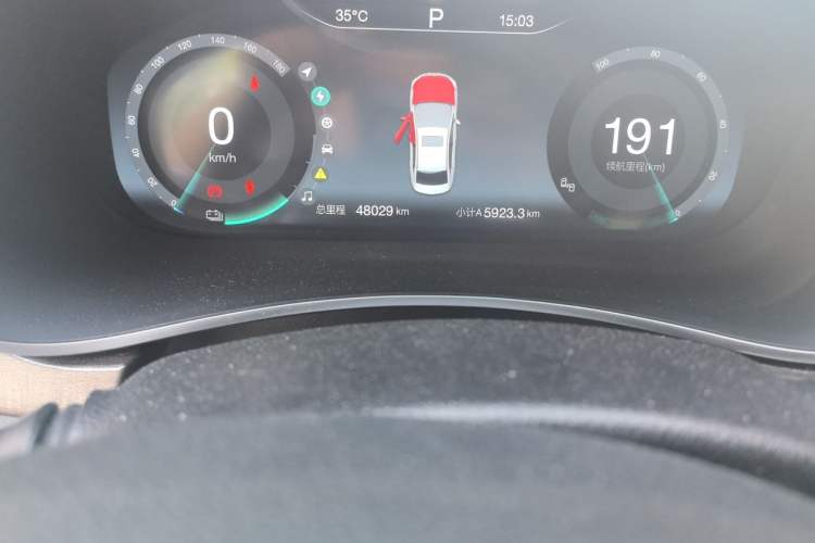 Used BAIC Beijing EU5 2019 R500 Smart Wind Edition Odometer Close Up