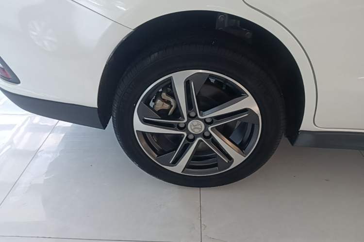 Used BAIC Beijing EU5 2019 R500 Smart Wind Edition Right Rear Wheel Hub